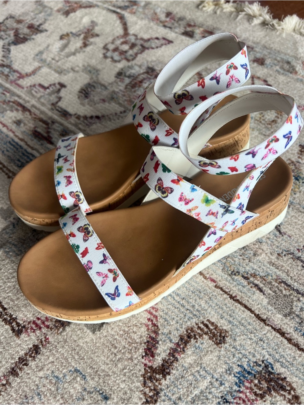 Steve Madden Kids White Butterfly Print Sandals